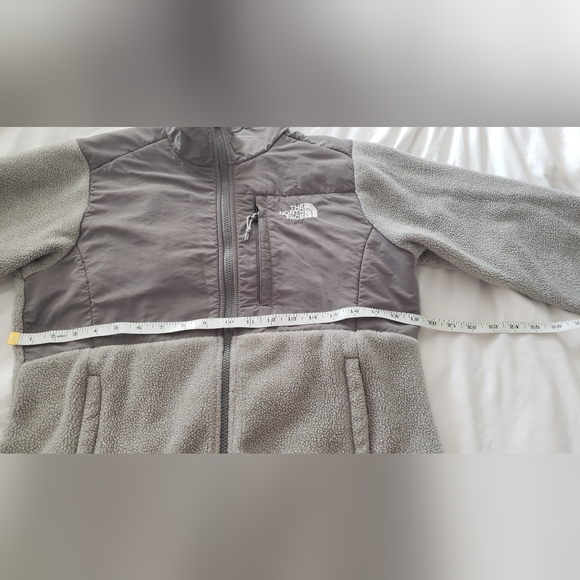 North Face Small Polartec Recycled Denali Jacket - Picture 2 of 12